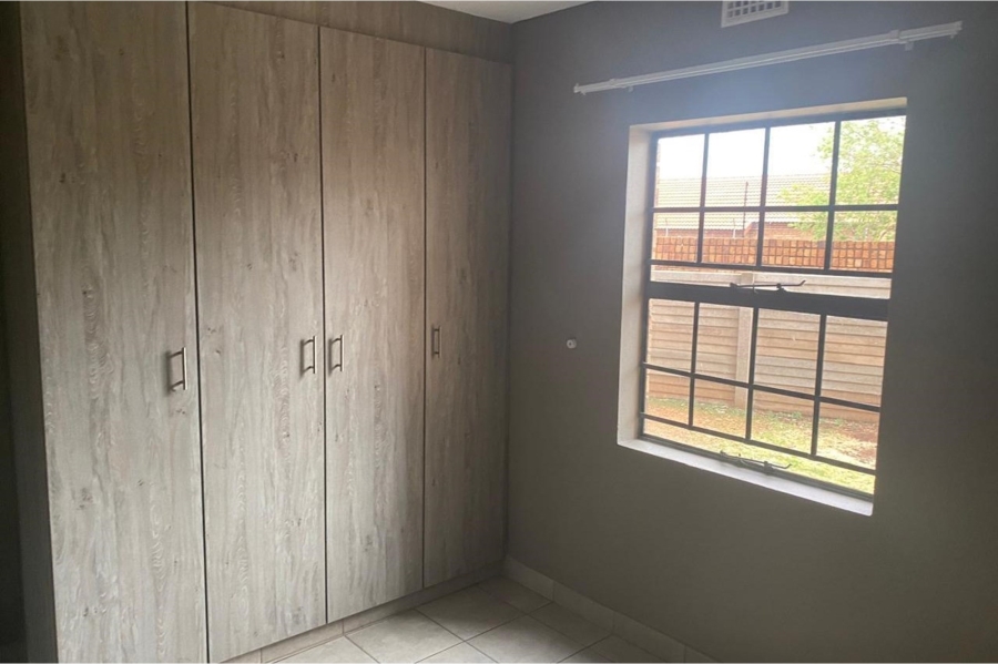 To Let 2 Bedroom Property for Rent in Montana Gauteng