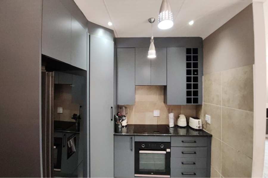 3 Bedroom Property for Sale in Sundowner Gauteng