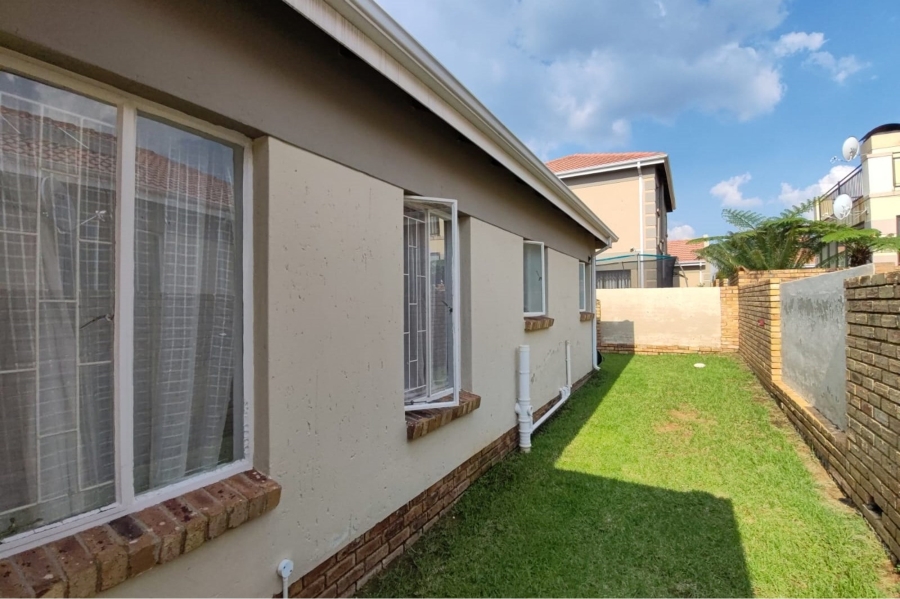 3 Bedroom Property for Sale in Sundowner Gauteng