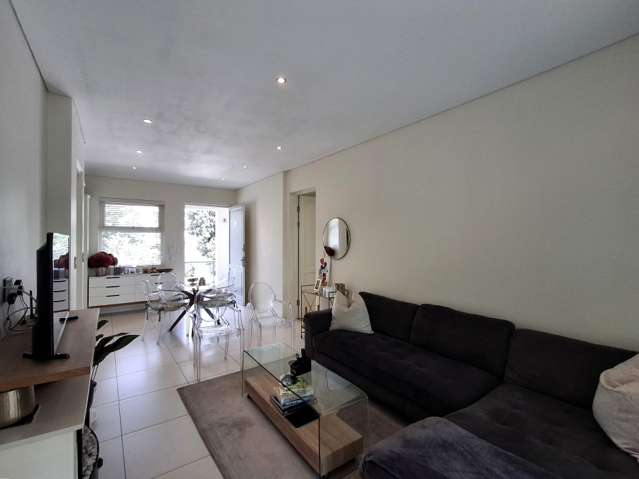 2 Bedroom Property for Sale in Dunkeld West Gauteng