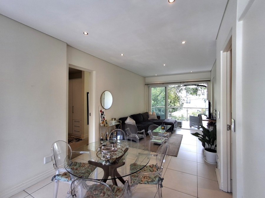 2 Bedroom Property for Sale in Dunkeld West Gauteng