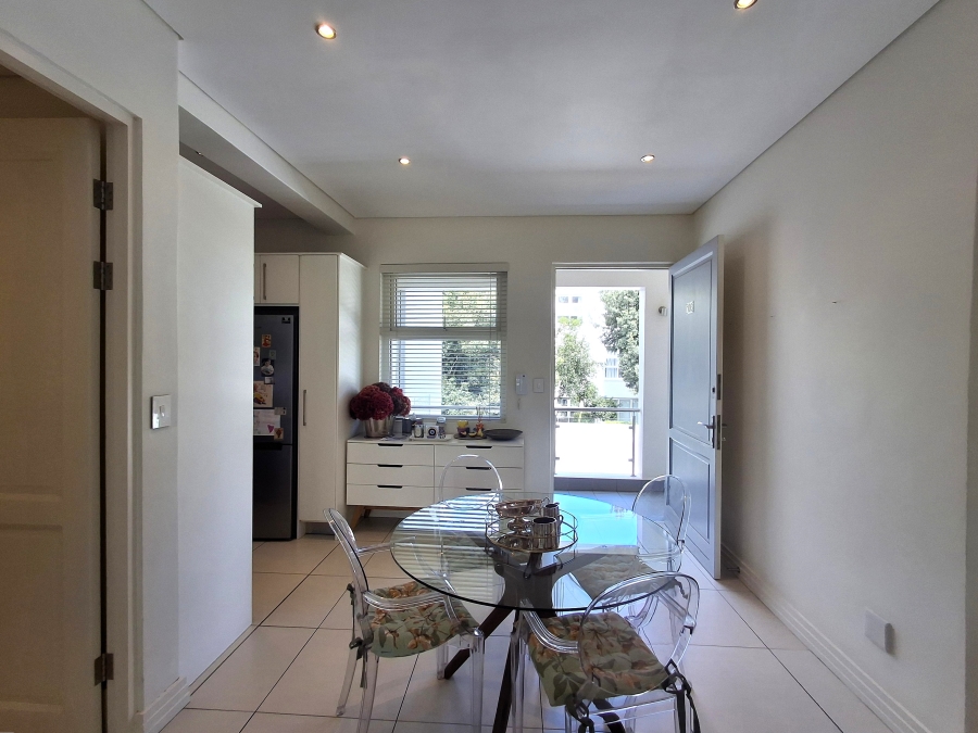 2 Bedroom Property for Sale in Dunkeld West Gauteng