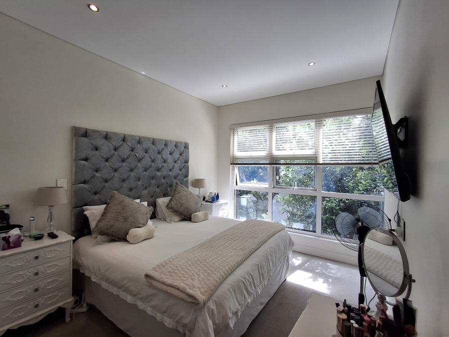 2 Bedroom Property for Sale in Dunkeld West Gauteng