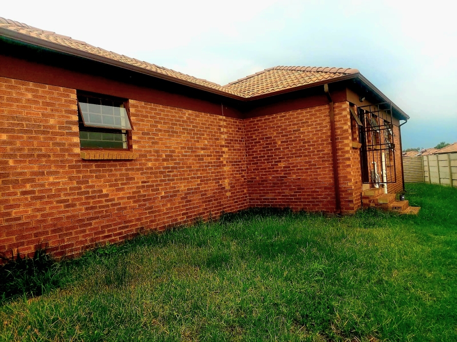 3 Bedroom Property for Sale in Thatch Hill Estate Gauteng