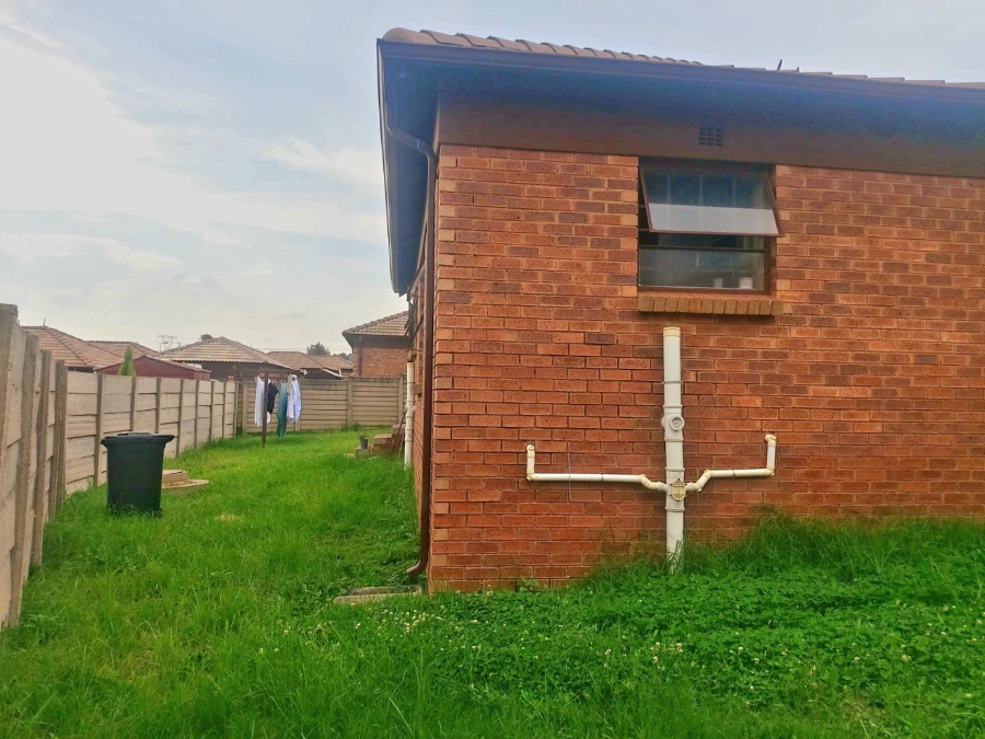 3 Bedroom Property for Sale in Thatch Hill Estate Gauteng