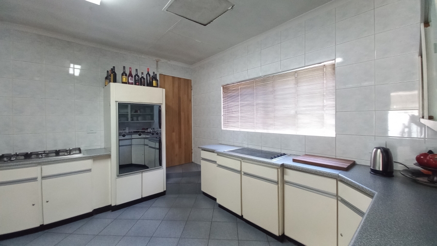 4 Bedroom Property for Sale in Libradene Gauteng