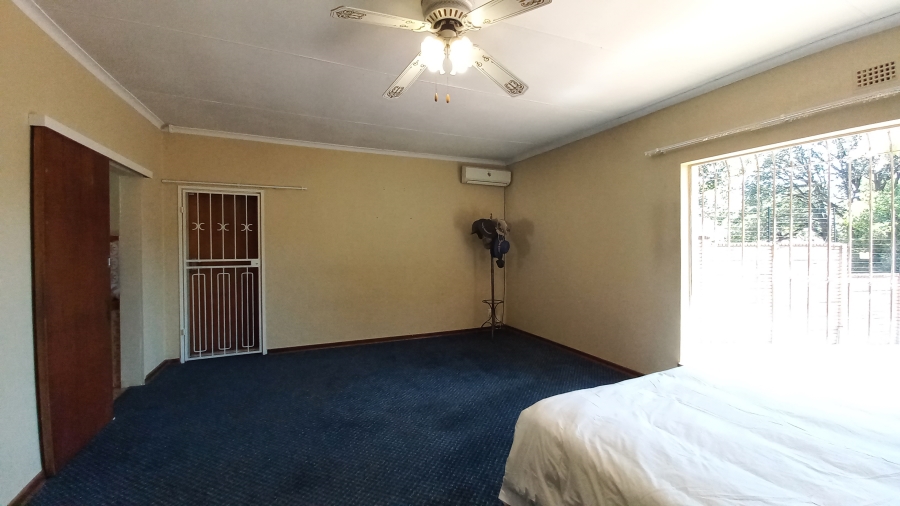 4 Bedroom Property for Sale in Libradene Gauteng