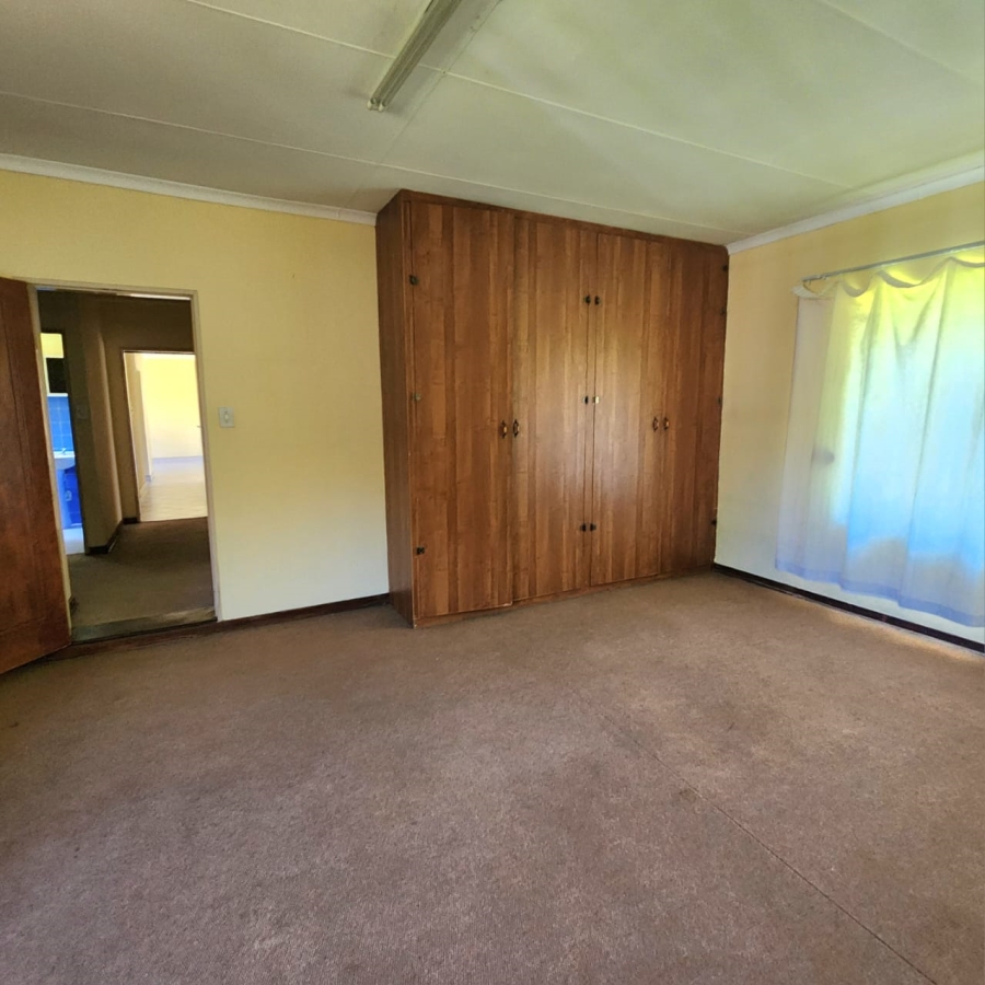 3 Bedroom Property for Sale in Bester Gauteng