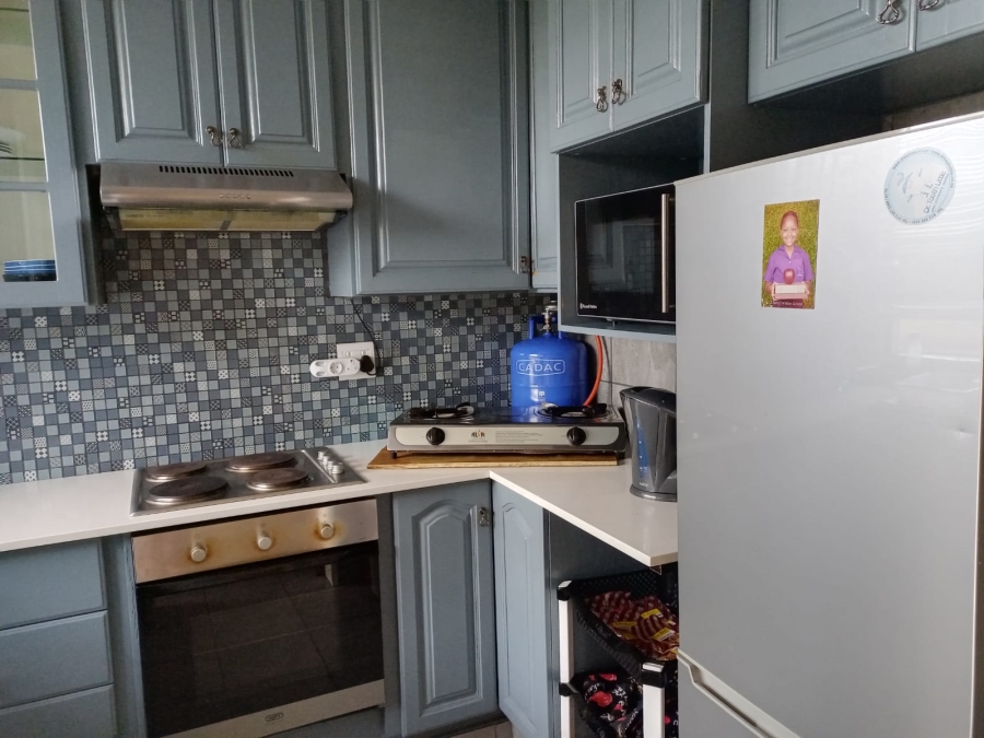 To Let 3 Bedroom Property for Rent in Sinoville Gauteng