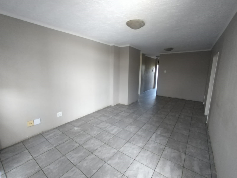 To Let 3 Bedroom Property for Rent in Sinoville Gauteng