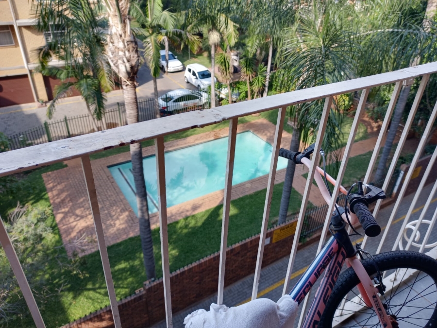 To Let 3 Bedroom Property for Rent in Sinoville Gauteng