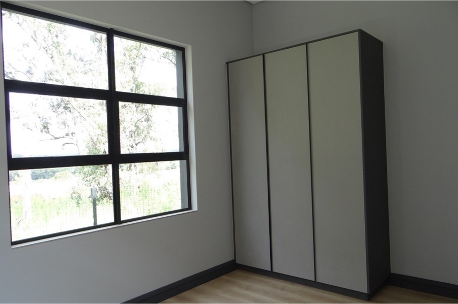 5 Bedroom Property for Sale in Midstream Ridge Gauteng