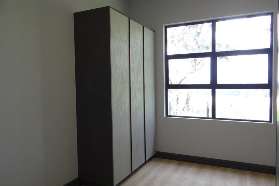 5 Bedroom Property for Sale in Midstream Ridge Gauteng