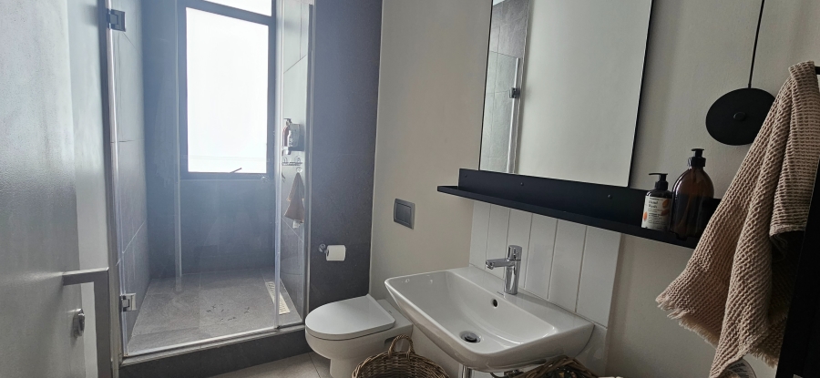 1 Bedroom Property for Sale in Sandown Gauteng