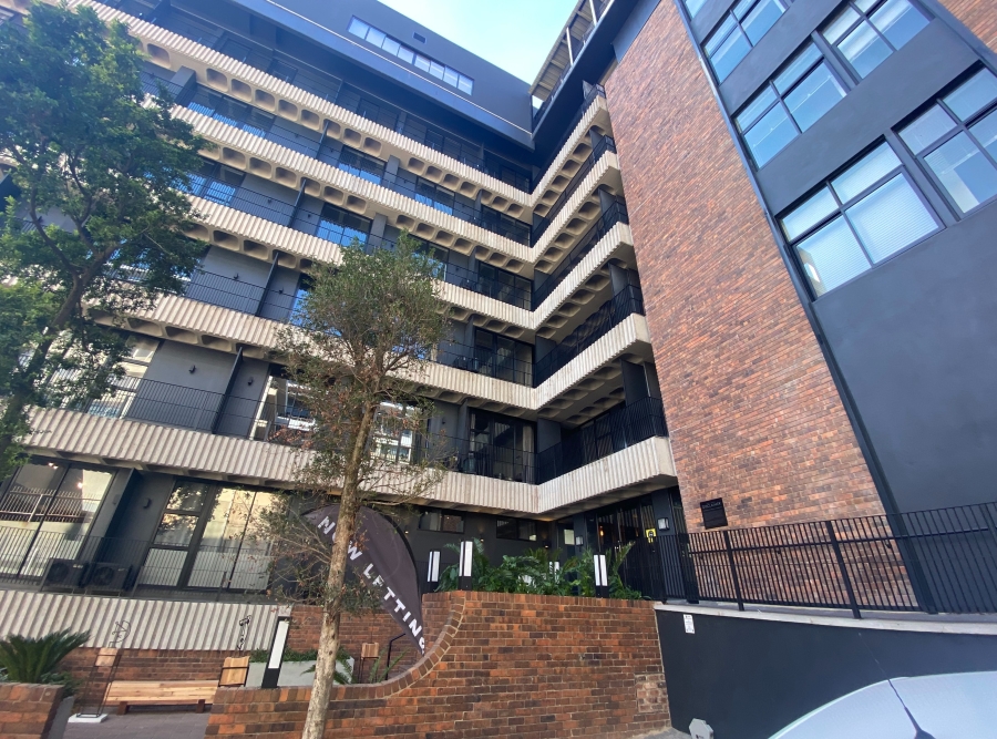 1 Bedroom Property for Sale in Sandown Gauteng