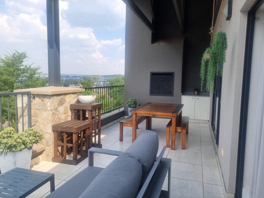 To Let 2 Bedroom Property for Rent in The Polofields Gauteng