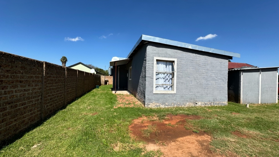 3 Bedroom Property for Sale in Crystal Park Gauteng