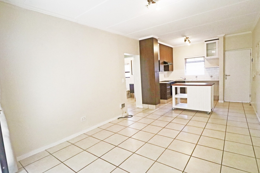 1 Bedroom Property for Sale in Bryanston Gauteng