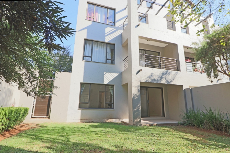 1 Bedroom Property for Sale in Bryanston Gauteng