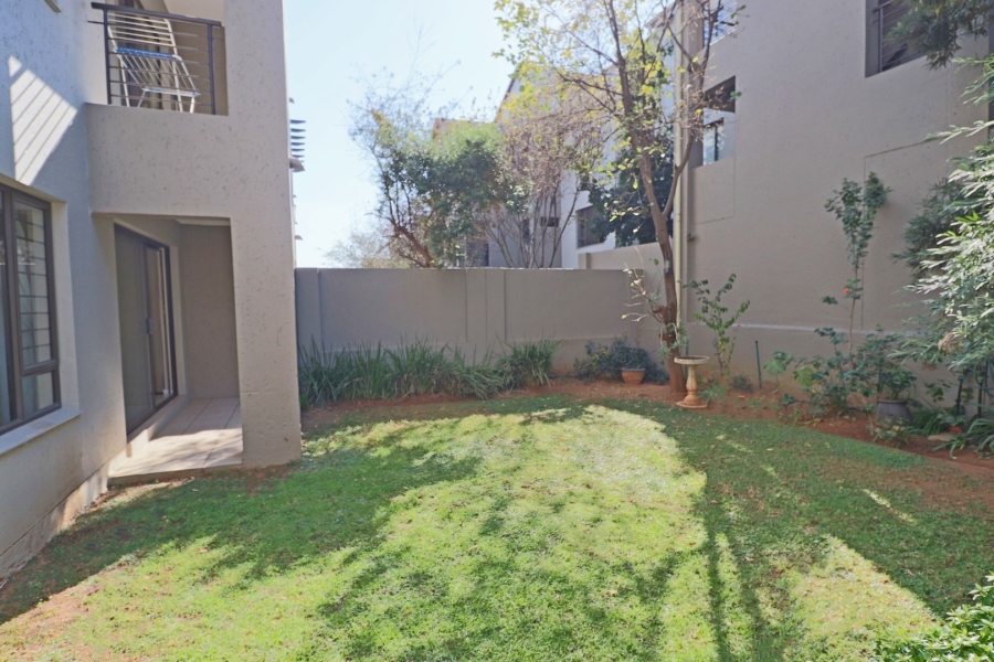 1 Bedroom Property for Sale in Bryanston Gauteng