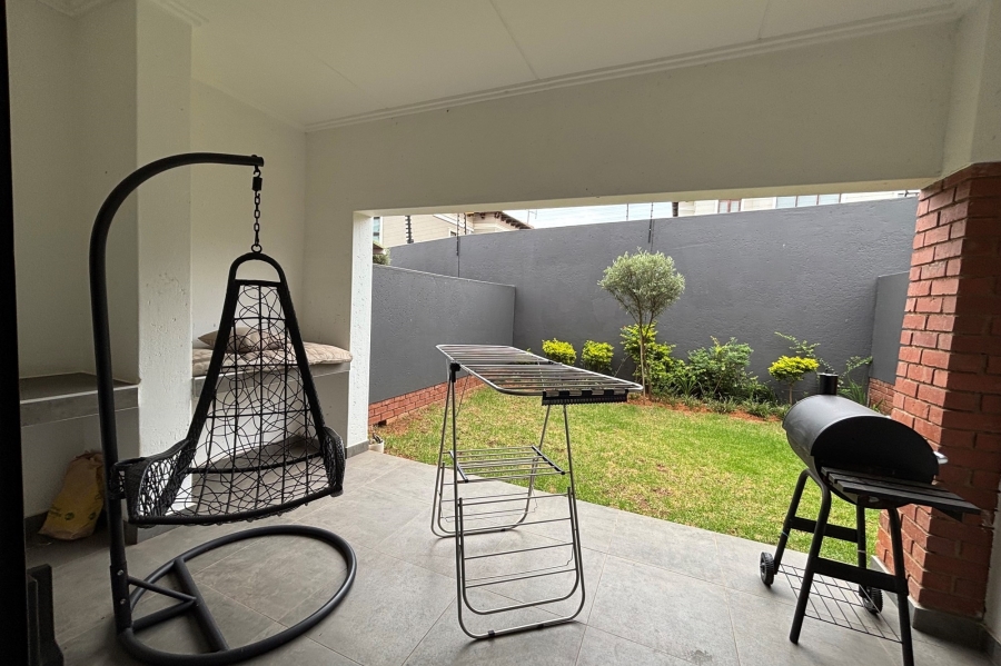 To Let 3 Bedroom Property for Rent in Bryanston Gauteng
