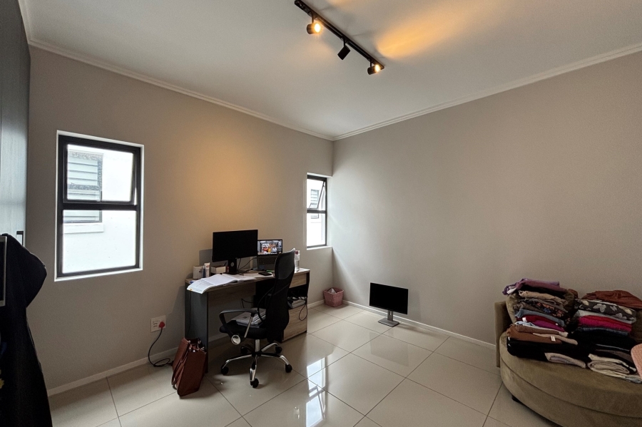 To Let 3 Bedroom Property for Rent in Bryanston Gauteng