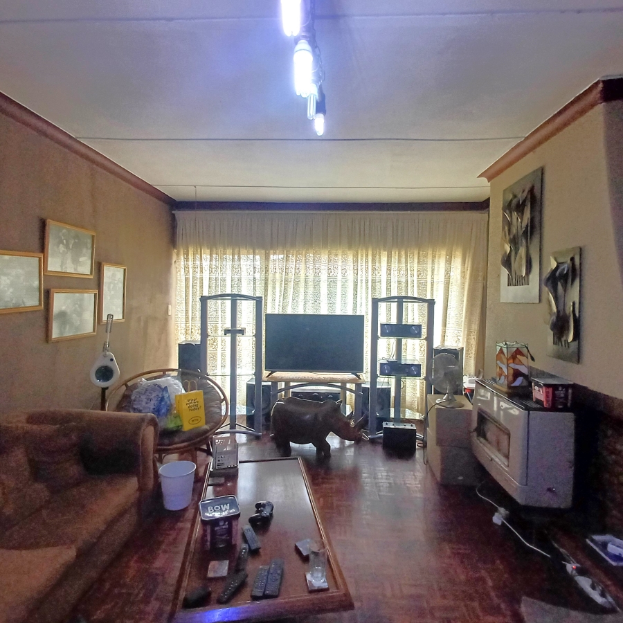 3 Bedroom Property for Sale in Meyerton Central Gauteng