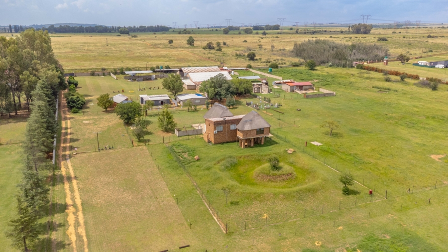 10 Bedroom Property for Sale in Vischgat Gauteng