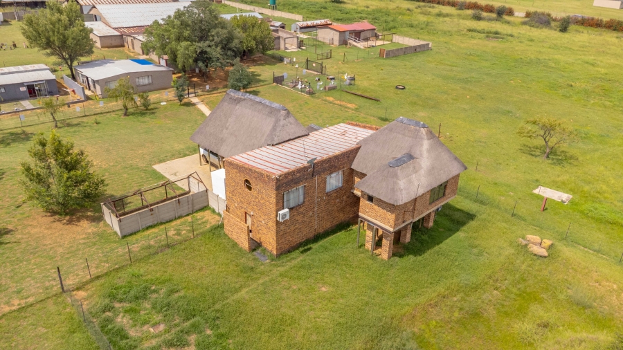 10 Bedroom Property for Sale in Vischgat Gauteng