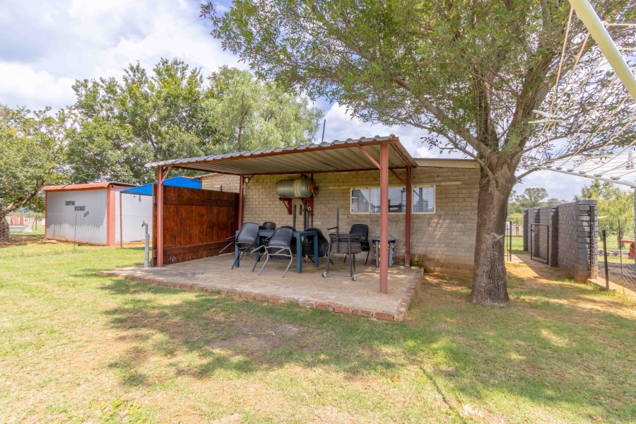 10 Bedroom Property for Sale in Vischgat Gauteng