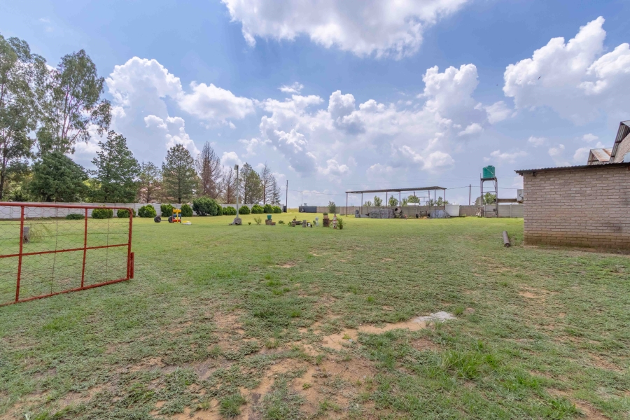 10 Bedroom Property for Sale in Vischgat Gauteng