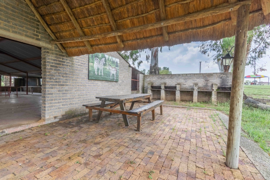 10 Bedroom Property for Sale in Vischgat Gauteng