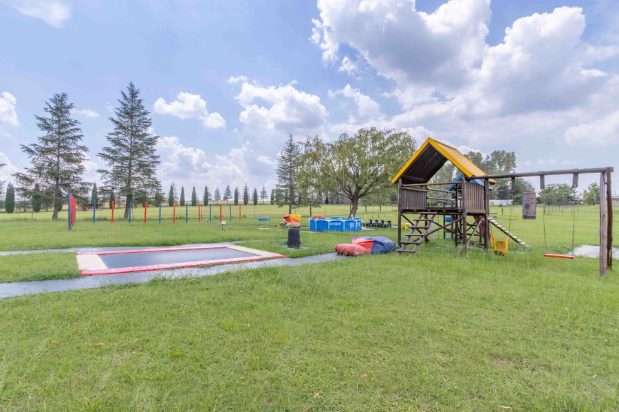 10 Bedroom Property for Sale in Vischgat Gauteng