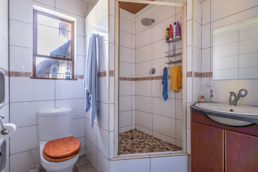 10 Bedroom Property for Sale in Vischgat Gauteng