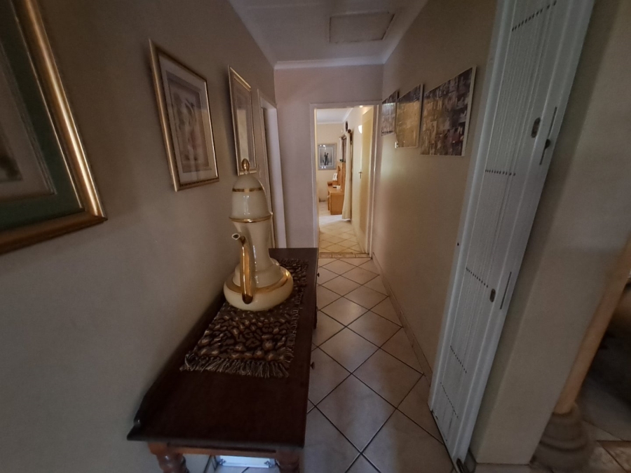 3 Bedroom Property for Sale in Florauna Gauteng