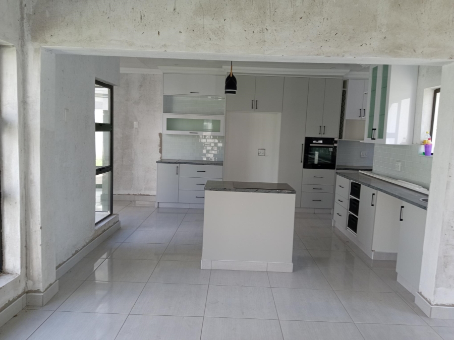 To Let 3 Bedroom Property for Rent in Helderwyk Gauteng