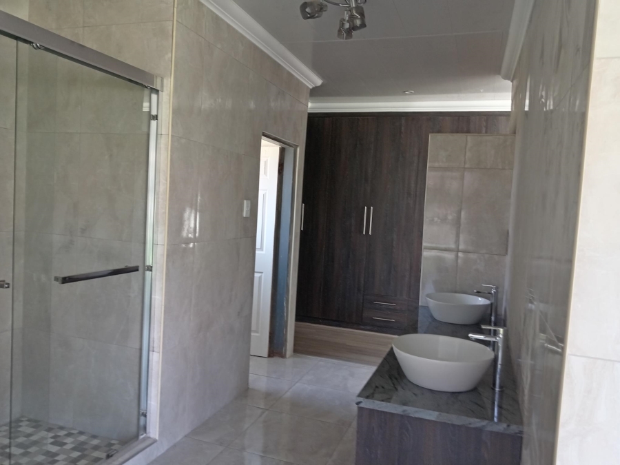 To Let 3 Bedroom Property for Rent in Helderwyk Gauteng