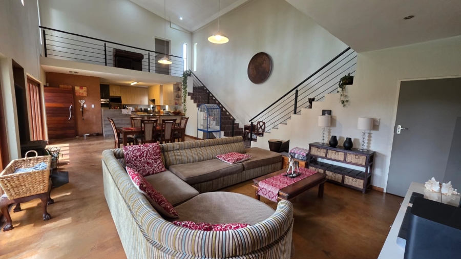 4 Bedroom Property for Sale in Doornpoort Gauteng