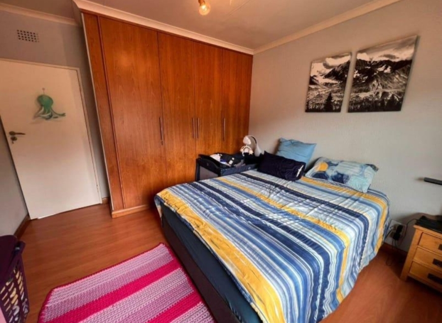 4 Bedroom Property for Sale in Glenvista Gauteng