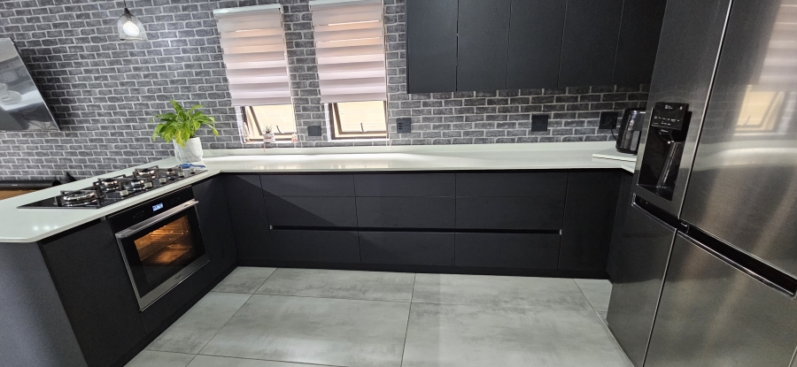 4 Bedroom Property for Sale in Meyersdal Gauteng