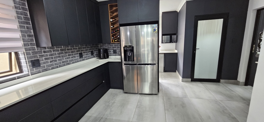 4 Bedroom Property for Sale in Meyersdal Gauteng