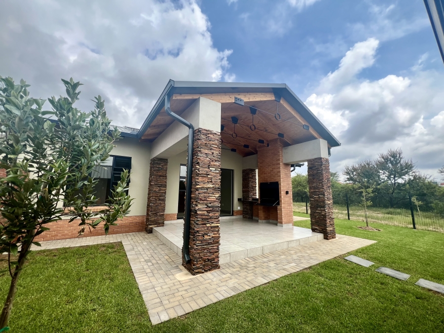 3 Bedroom Property for Sale in Six Fountains Residential Estate Gauteng