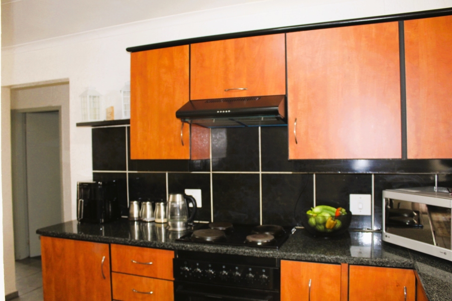 2 Bedroom Property for Sale in Vanderbijlpark SW 5 Gauteng