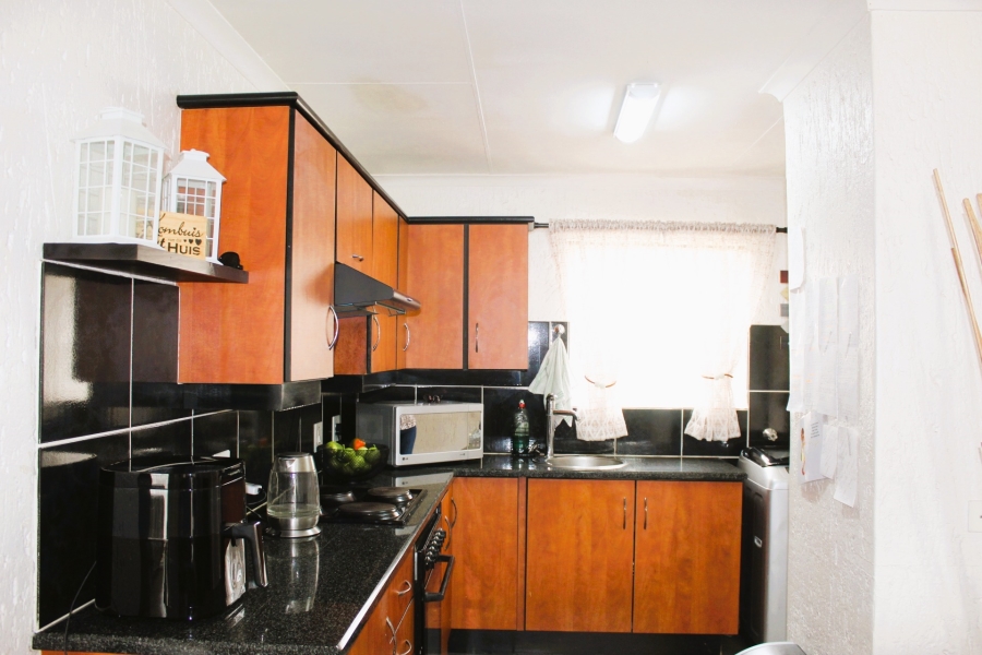 2 Bedroom Property for Sale in Vanderbijlpark SW 5 Gauteng