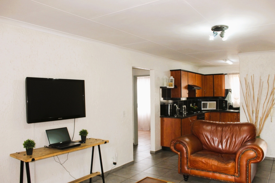 2 Bedroom Property for Sale in Vanderbijlpark SW 5 Gauteng