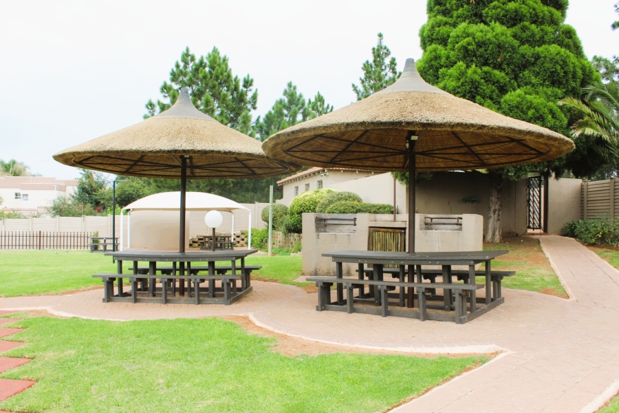 2 Bedroom Property for Sale in Vanderbijlpark SW 5 Gauteng