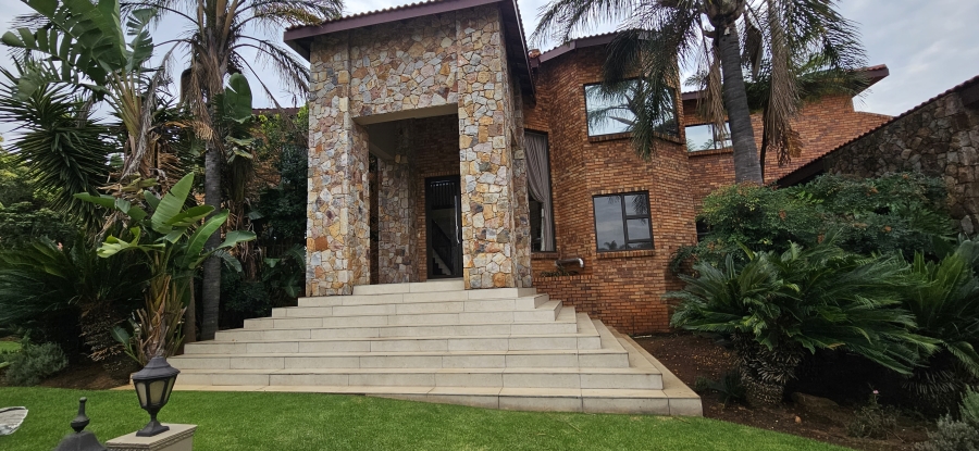 5 Bedroom Property for Sale in Meyersdal Gauteng