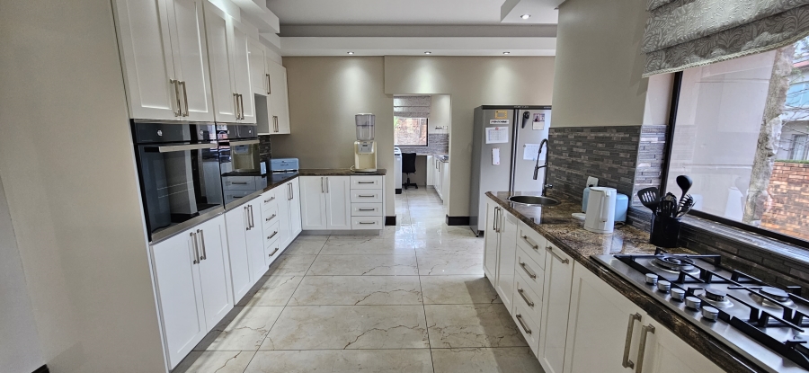 5 Bedroom Property for Sale in Meyersdal Gauteng