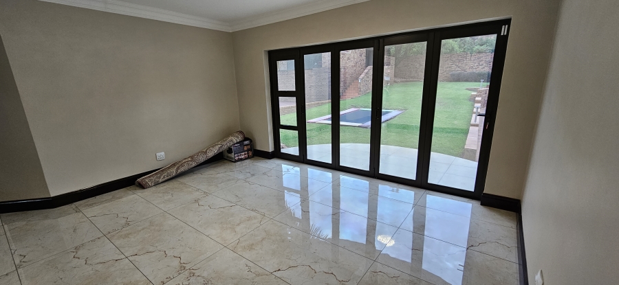 5 Bedroom Property for Sale in Meyersdal Gauteng