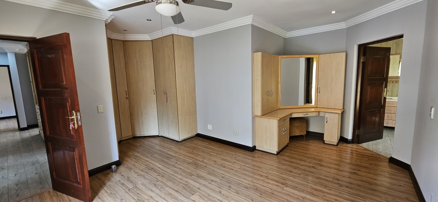 3 Bedroom Property for Sale in Three Rivers Proper Gauteng